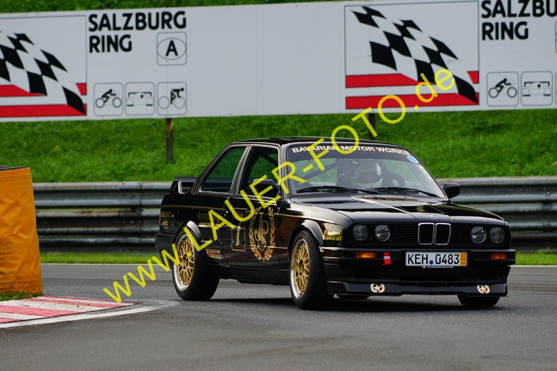 BMW E30 Lauer-Foto 184